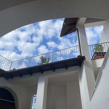 Piazzetta Del Forno Appartamento Assergi Exterior foto